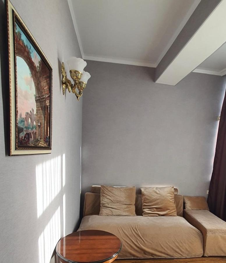 Montana Hotel Almaty Eksteriør bilde